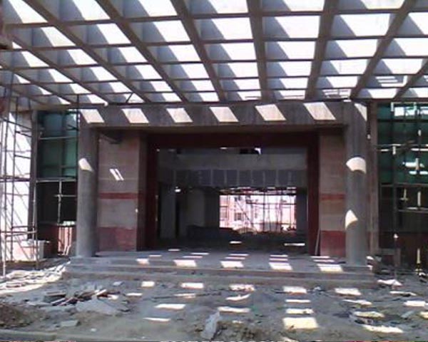 Commercial entrance structure under construction
